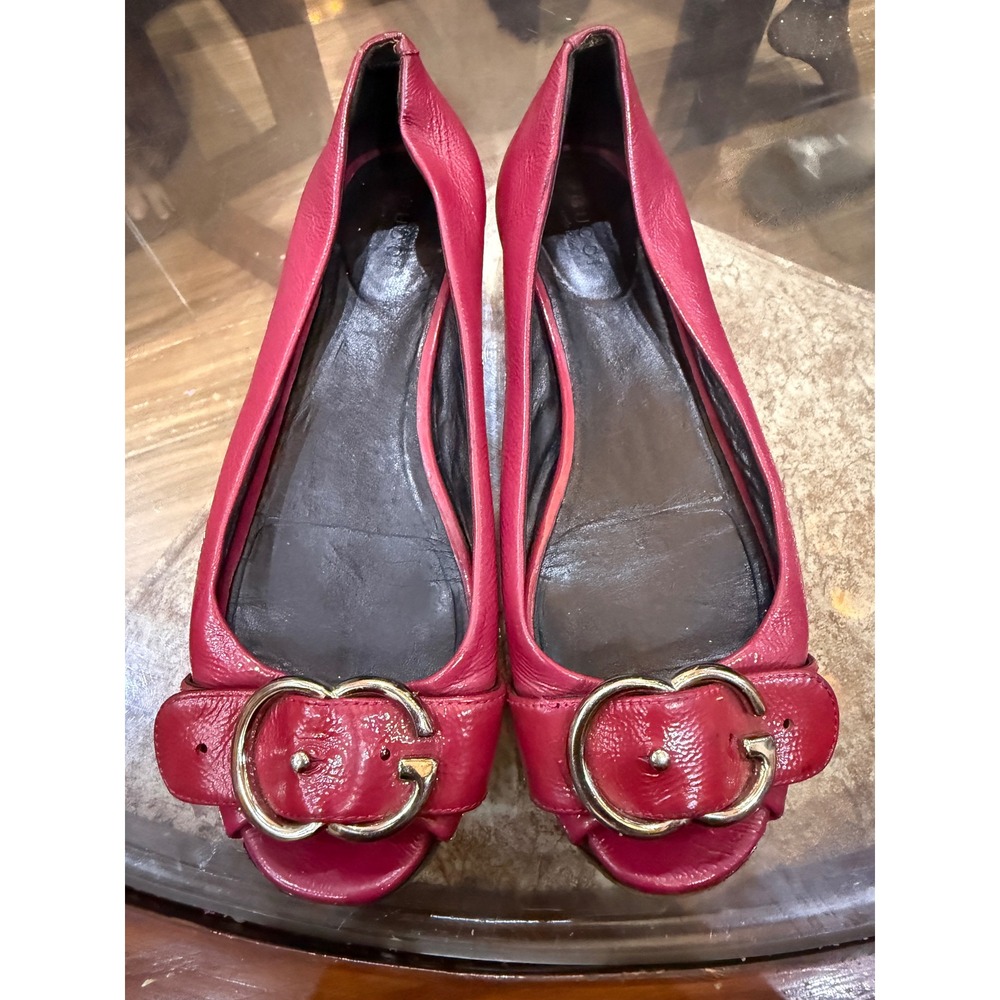 Gucci Fuchsia Pink Pebbled Leather Peep Toe Ballet Flats Gold G Buckle Size 36.5